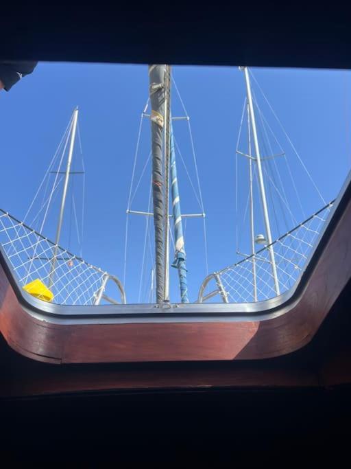 The Captains Locker - 30Ft Yacht San Miguel de Abona Zewnętrze zdjęcie
