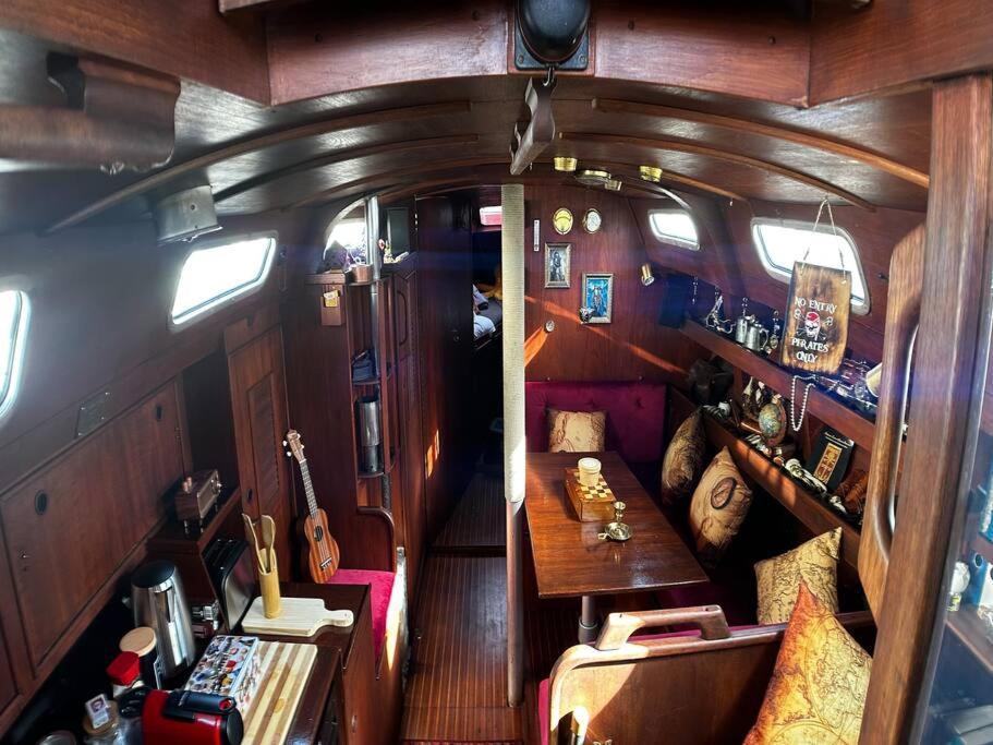 The Captains Locker - 30Ft Yacht San Miguel de Abona Zewnętrze zdjęcie