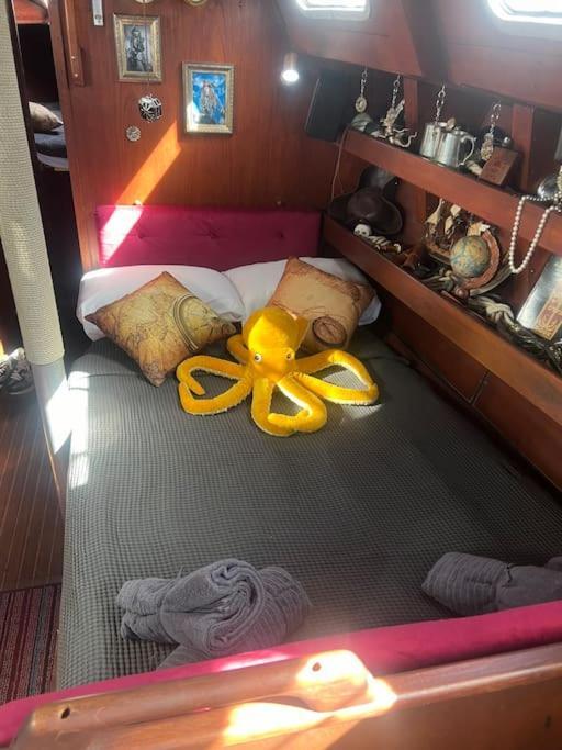 The Captains Locker - 30Ft Yacht San Miguel de Abona Zewnętrze zdjęcie