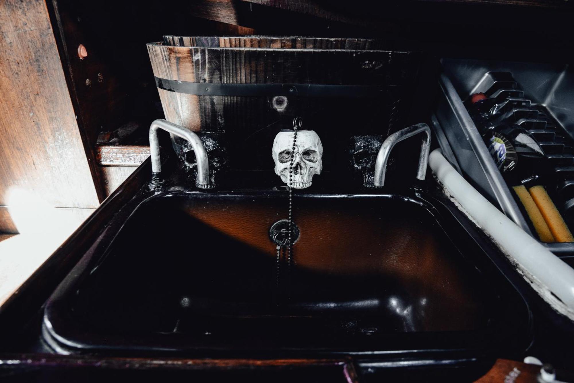 The Captains Locker - 30Ft Yacht San Miguel de Abona Zewnętrze zdjęcie